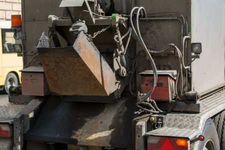 Aggregate Spreader Box Hazards for Illinois Workers